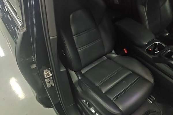Porsche Cayenne E-Hybrid 2020, 118699 км, за 48934 USD - фото 19