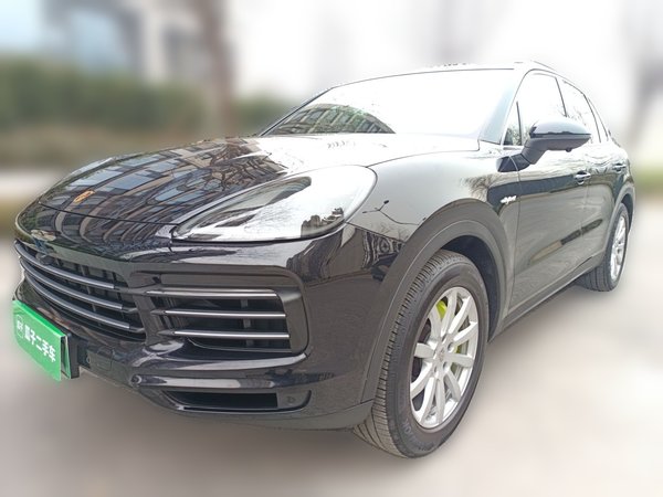 Porsche Cayenne E-Hybrid · 2021 год