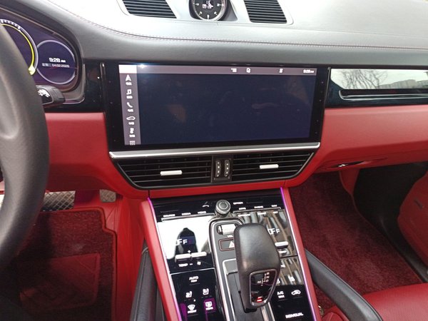 Porsche Cayenne E-Hybrid 2021, 86100 км, за 64263 USD - фото 14