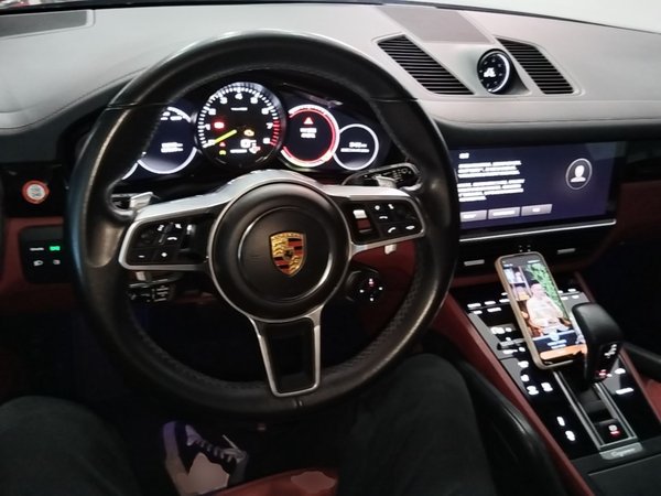 Porsche Cayenne E-Hybrid 2021, 59000 км, за 71416 USD - фото 13