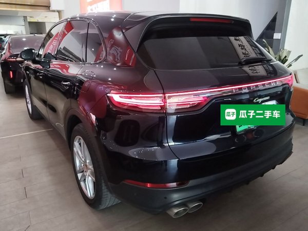 Porsche Cayenne E-Hybrid 2021, 59000 км, за 71416 USD
