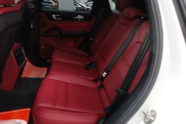 Porsche Cayenne E-Hybrid 2021, 47600 км, за 64800 USD - фото 20