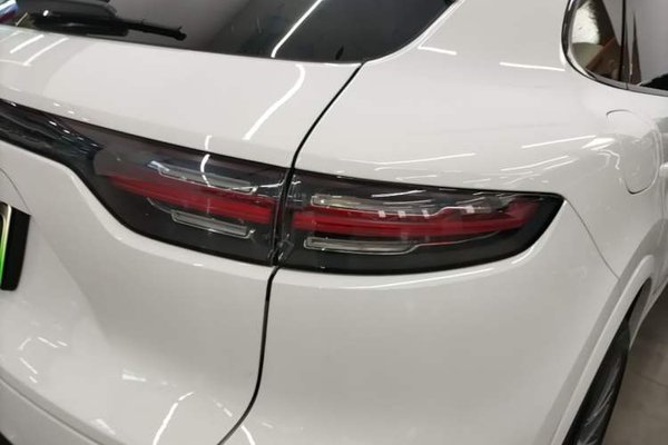 Porsche Cayenne E-Hybrid 2021, 47600 км, за 64800 USD - фото 7