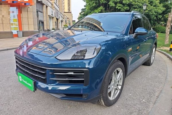 Porsche Cayenne E-Hybrid · 2024 год
