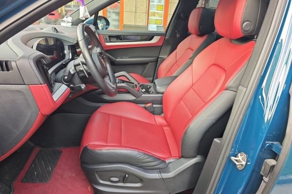 Porsche Cayenne E-Hybrid 2024, 33000 км, за 85620 USD - фото 17