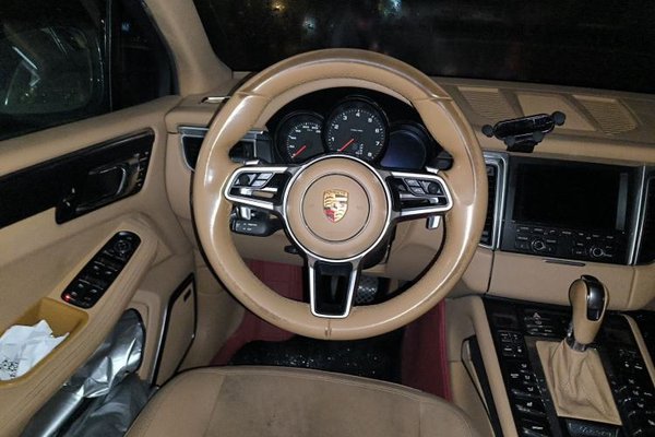 Porsche Macan 2014, 123200 км, за 15458 USD - фото 9