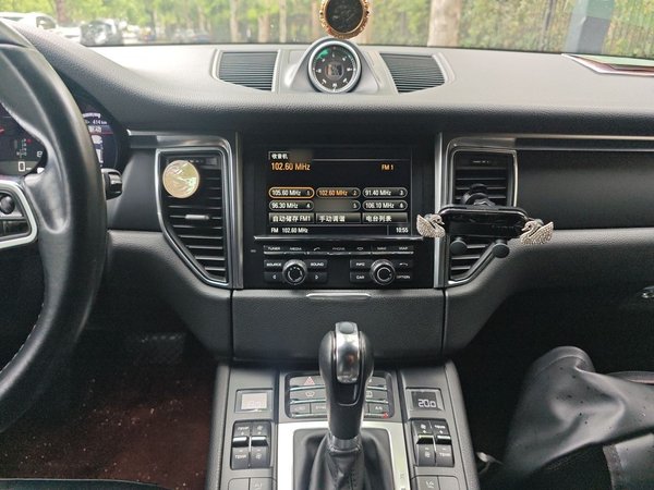 Porsche Macan 2014, 129300 км, за 16610 USD - фото 12