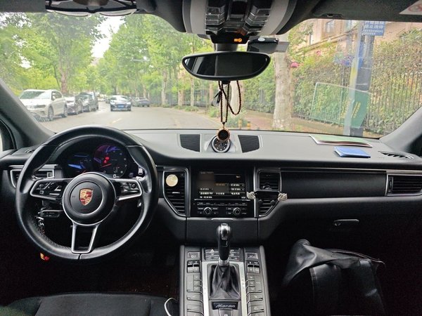 Porsche Macan 2014, 129300 км, за 16610 USD - фото 18