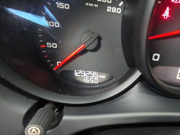 Porsche Macan 2014, 129300 км, за 16610 USD - фото 11