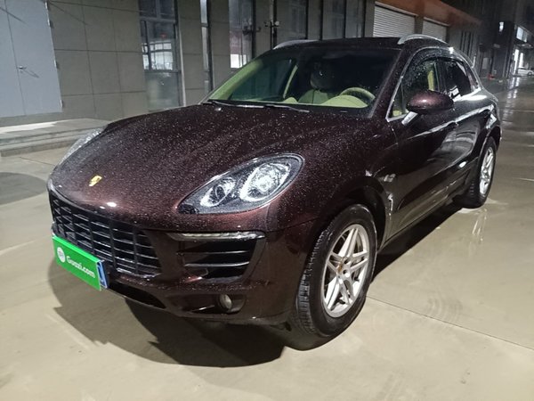 Porsche Macan · 2014 год