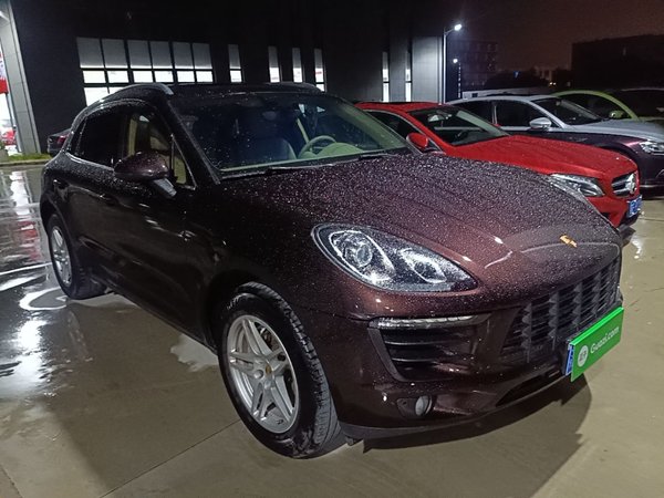 Porsche Macan 2014, 78500 км, за 20407 USD