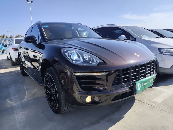 Porsche Macan 2016, 116100 км, за 19197 USD