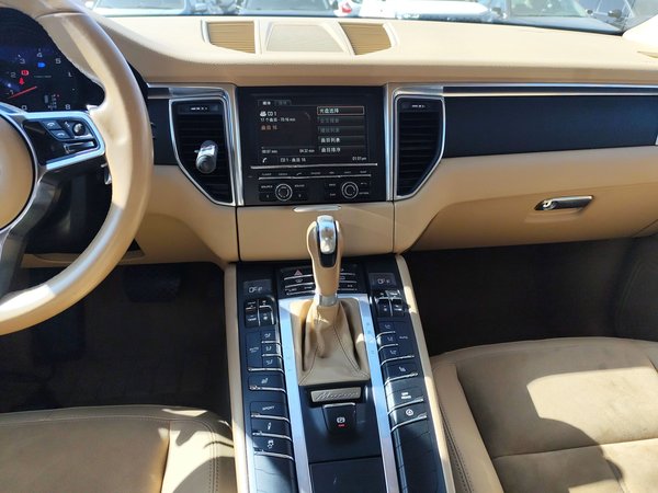 Porsche Macan 2016, 116100 км, за 19197 USD - фото 14