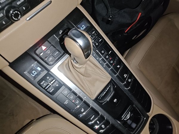 Porsche Macan 2016, 120300 км, за 16480 USD - фото 17