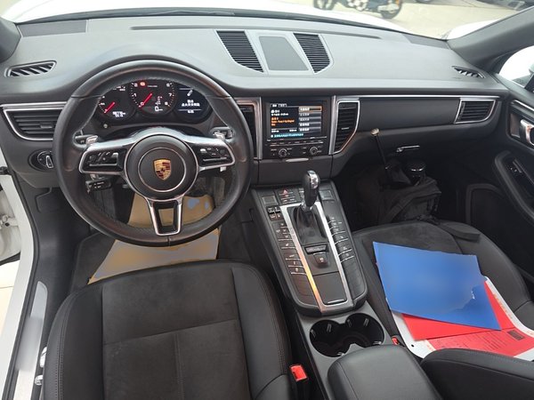 Porsche Macan 2016, 88700 км, за 19055 USD - фото 19