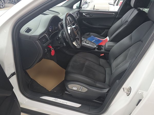Porsche Macan 2016, 88700 км, за 19055 USD - фото 24