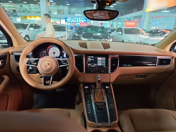 Porsche Macan 2016, 148500 км, за 18518 USD - фото 21