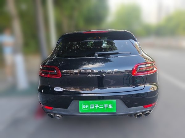 Porsche Macan 2016, 97500 км, за 19485 USD