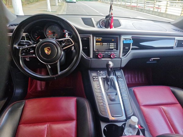 Porsche Macan 2016, 97500 км, за 19485 USD - фото 10