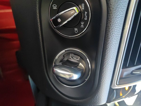 Porsche Macan 2016, 97500 км, за 19485 USD - фото 9