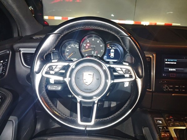 Porsche Macan 2017, 143700 км, за 17396 USD - фото 11
