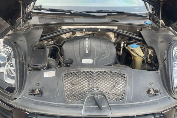 Porsche Macan 2017, 184900 км, за 15962 USD - фото 17