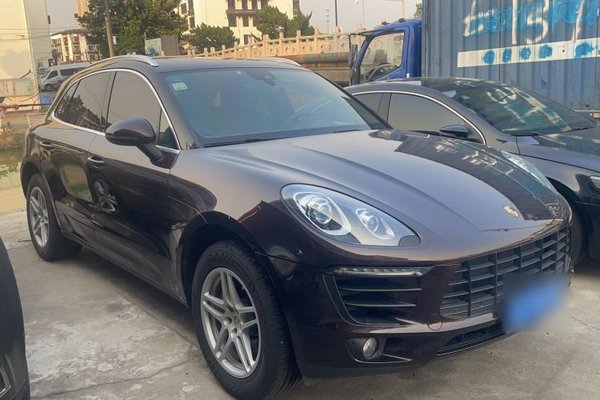 Porsche Macan 2017, 184900 км, за 15962 USD