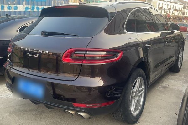 Porsche Macan 2017, 184900 км, за 15962 USD