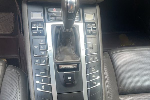 Porsche Macan 2017, 184900 км, за 15962 USD - фото 12