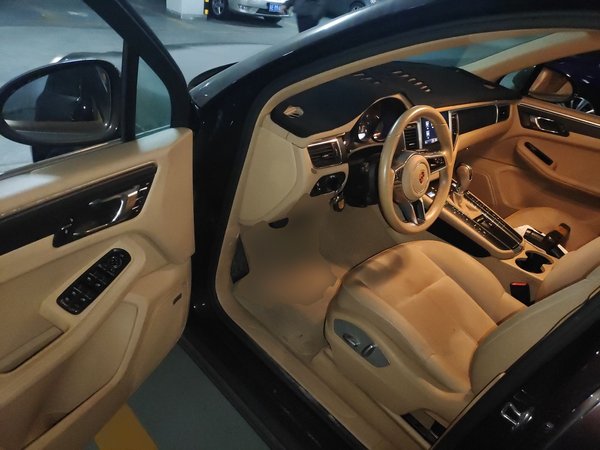 Porsche Macan 2017, 49000 км, за 27811 USD - фото 17