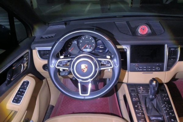 Porsche Macan 2017, 94400 км, за 21466 USD - фото 11