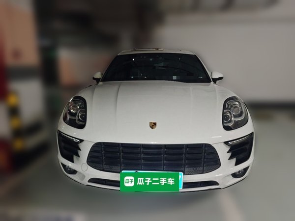 Porsche Macan 2017, 130100 км, за 20719 USD