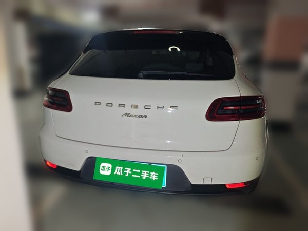 Porsche Macan 2017, 130100 км, за 20719 USD
