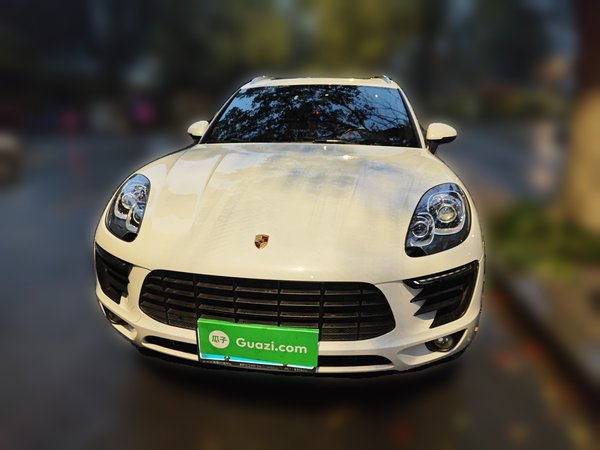 Porsche Macan 2017, 65700 км, за 33852 USD