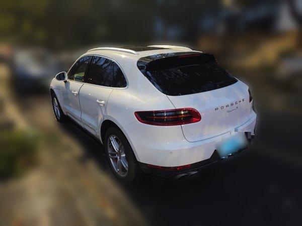 Porsche Macan · 2017 год