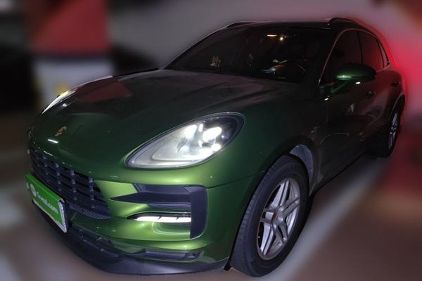 Porsche Macan · 2018 год