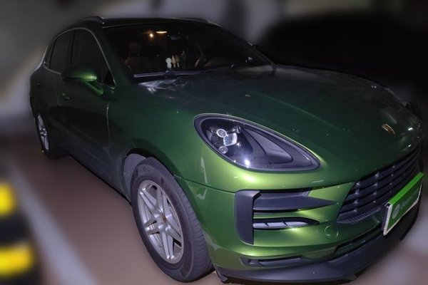 Porsche Macan 2018, 81400 км, за 27432 USD