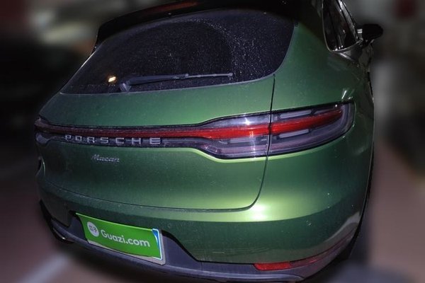 Porsche Macan 2018, 81400 км, за 27432 USD
