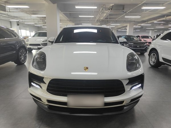 Porsche Macan 2018, 47699 км, за 36071 USD