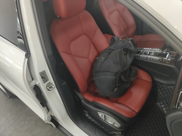Porsche Macan 2018, 47699 км, за 36071 USD - фото 23