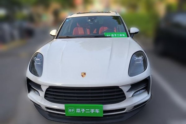 Porsche Macan 2018, 60500 км, за 29529 USD