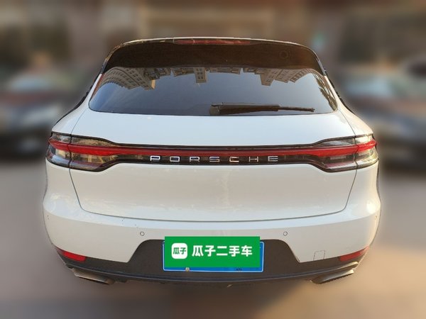 Porsche Macan 2020, 81000 км, за 32378 USD