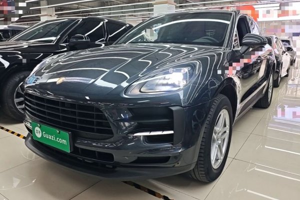Porsche Macan · 2020 год