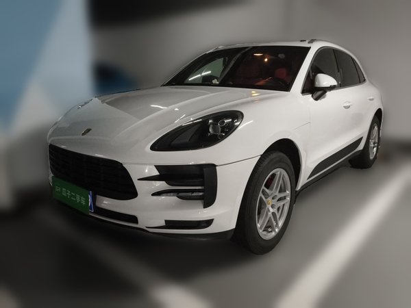 Porsche Macan · 2020 год
