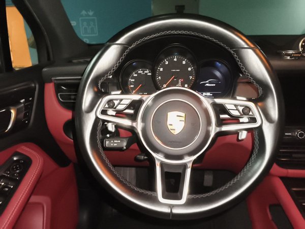 Porsche Macan 2020, 63099 км, за 32811 USD - фото 11