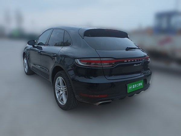 Porsche Macan 2021, 103400 км, за 36260 USD
