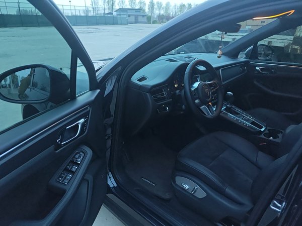 Porsche Macan 2021, 103400 км, за 36260 USD - фото 12