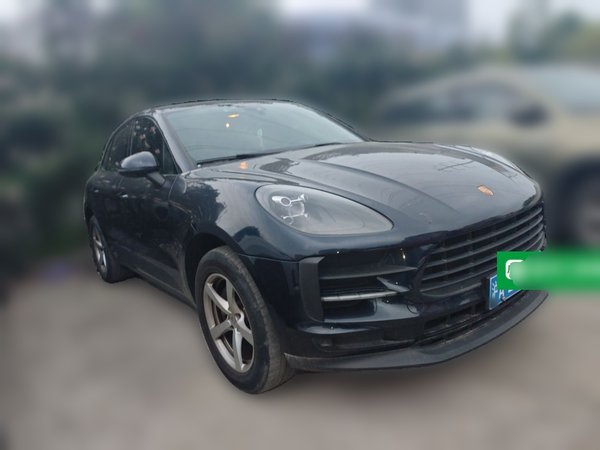 Porsche Macan 2021, 59600 км, за 37278 USD