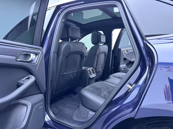 Porsche Macan 2021, 63600 км, за 34840 USD - фото 22