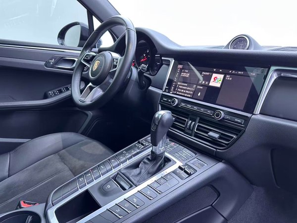 Porsche Macan 2021, 63600 км, за 34840 USD - фото 19